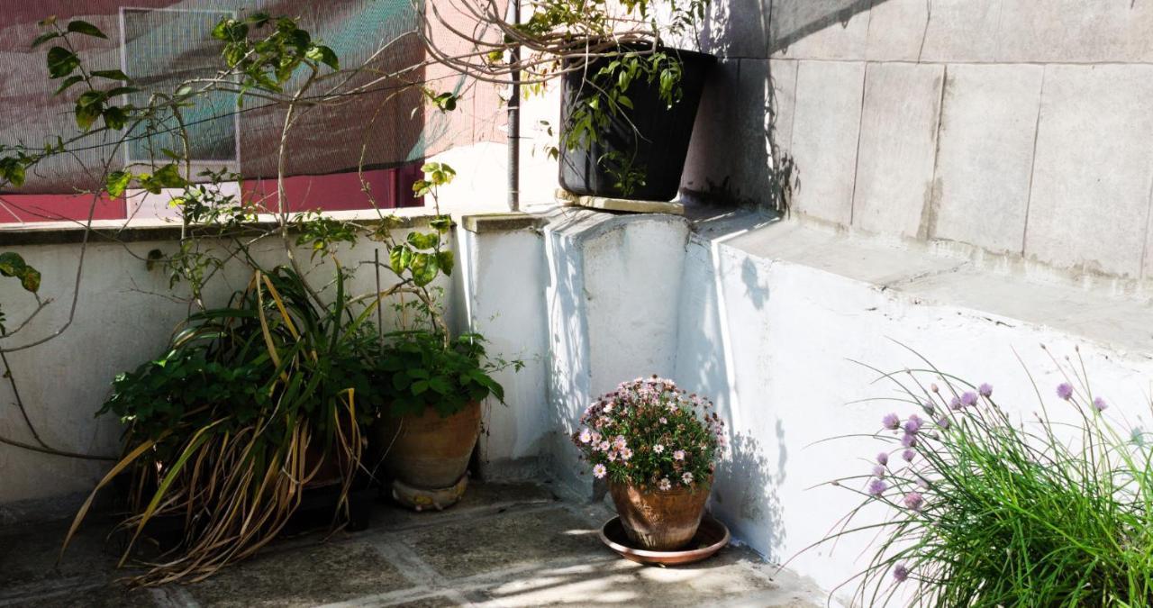 Malvasia Room And Apartament Brindisi Exterior foto