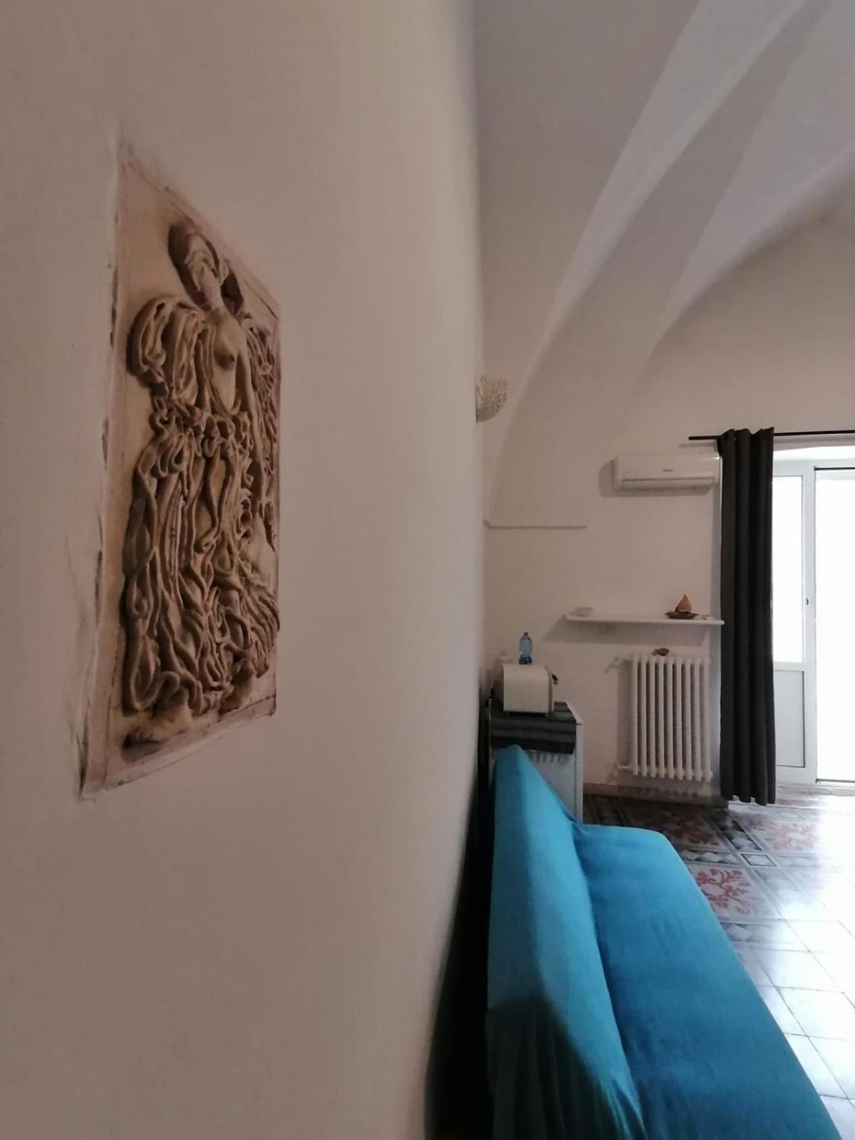 Malvasia Room And Apartament Brindisi Exterior foto