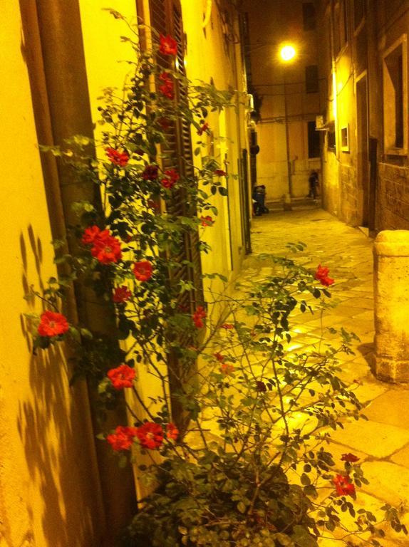 Malvasia Room And Apartament Brindisi Exterior foto